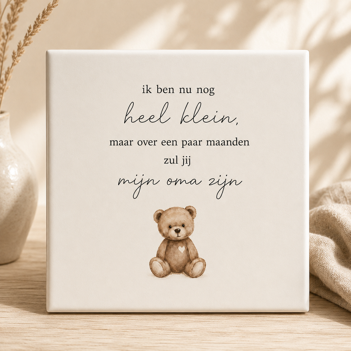 Ik ben nu nog heel klein, maar over een paar maanden zullen jullie mijn opa en oma zijn