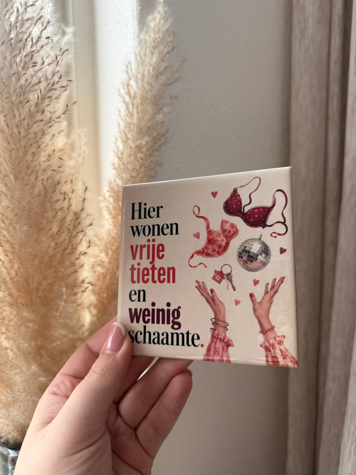 Hier wonen vrije tieten en weinig schaamte