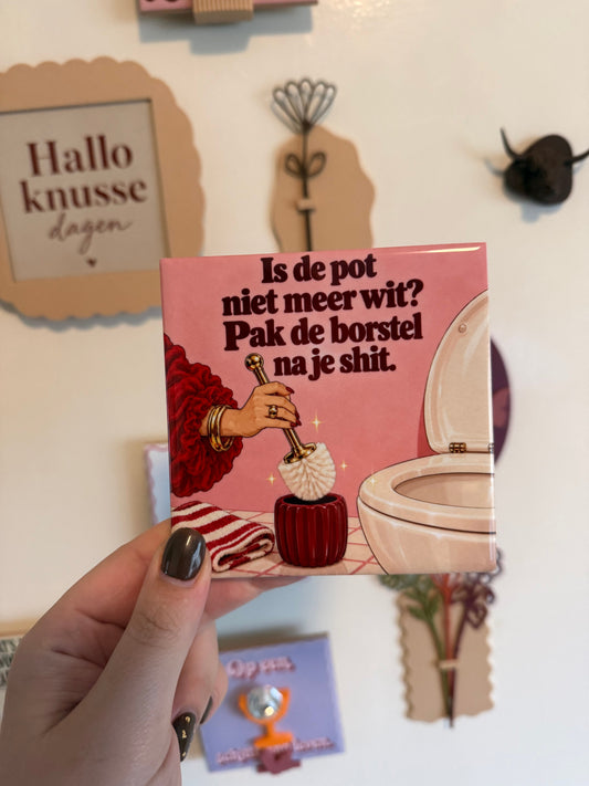 Is de pot niet meer wit? – grappige wc-tegel